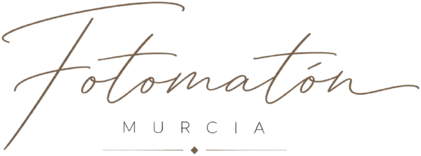 Fotomatón Murcia, alquiler de fotomatón vintage para bodas
